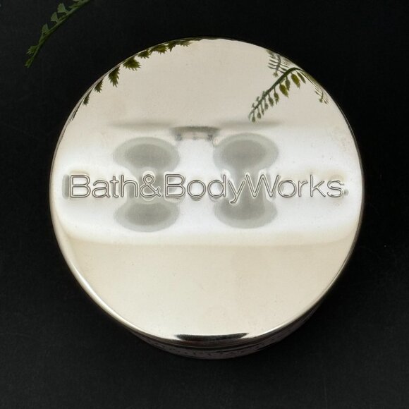 BBW Cherry Blossom Pound Cake Bath & Body Works 3 Wick Candle - Picture 8 of 10